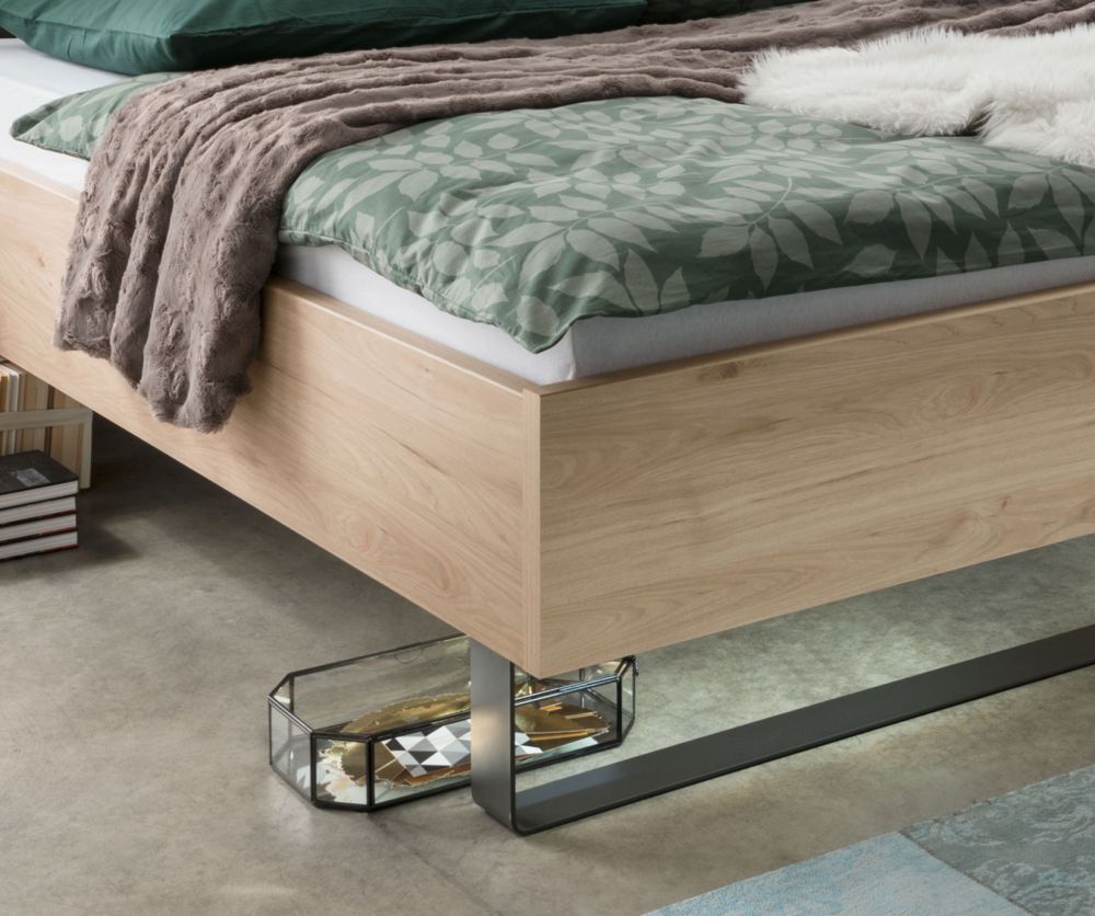 Wiemann Brussels Bed with Slate Metal Angled Feet - 140cm x 190cm