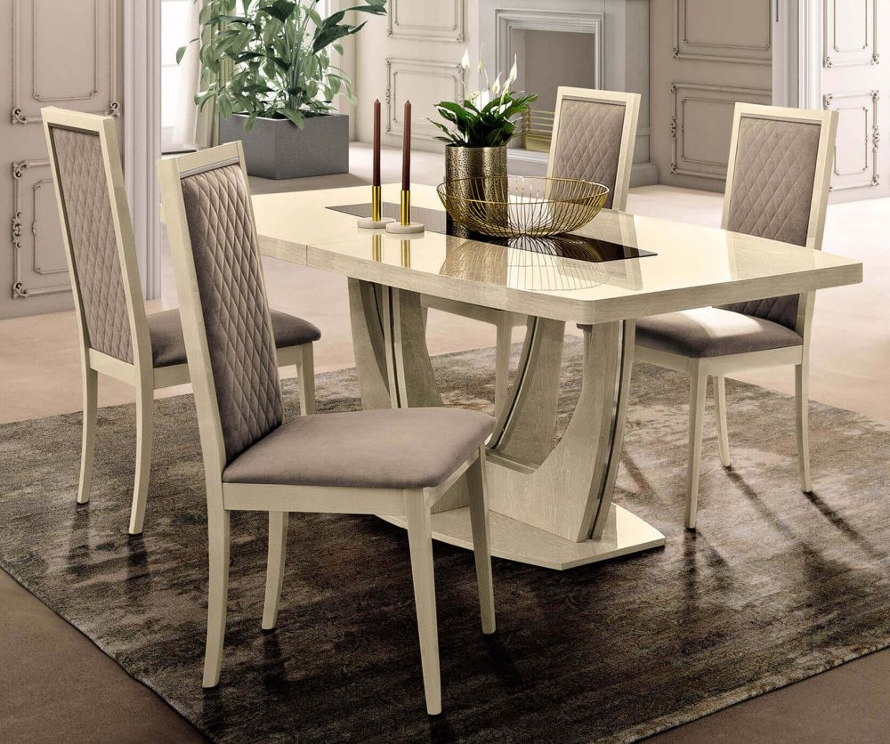 Camel Group Ambra Sand Birch Finish Small Extension Dining Table with 4 Rombi Chairs