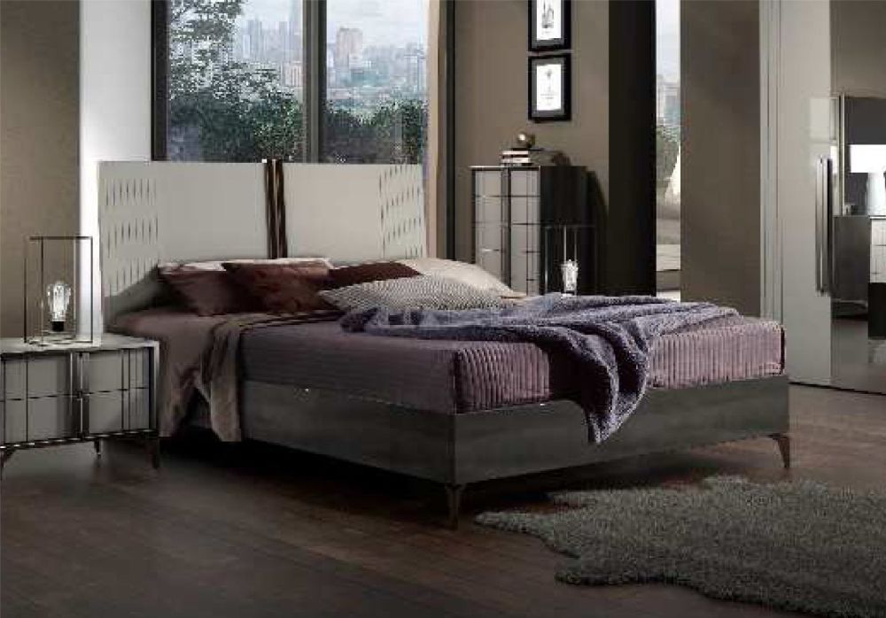 Tuttomobili Ruby Silver Italian Bedroom Set 