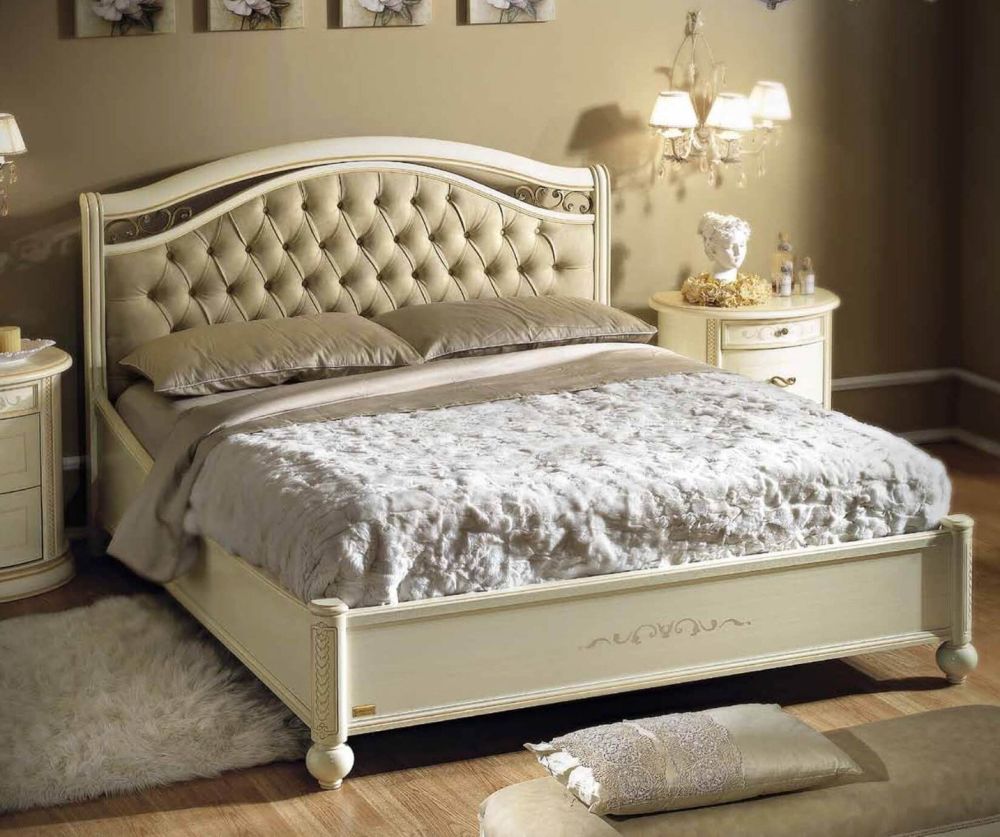 Camel Group Siena Ivory Finish Capitonne Bed Frame with Storage