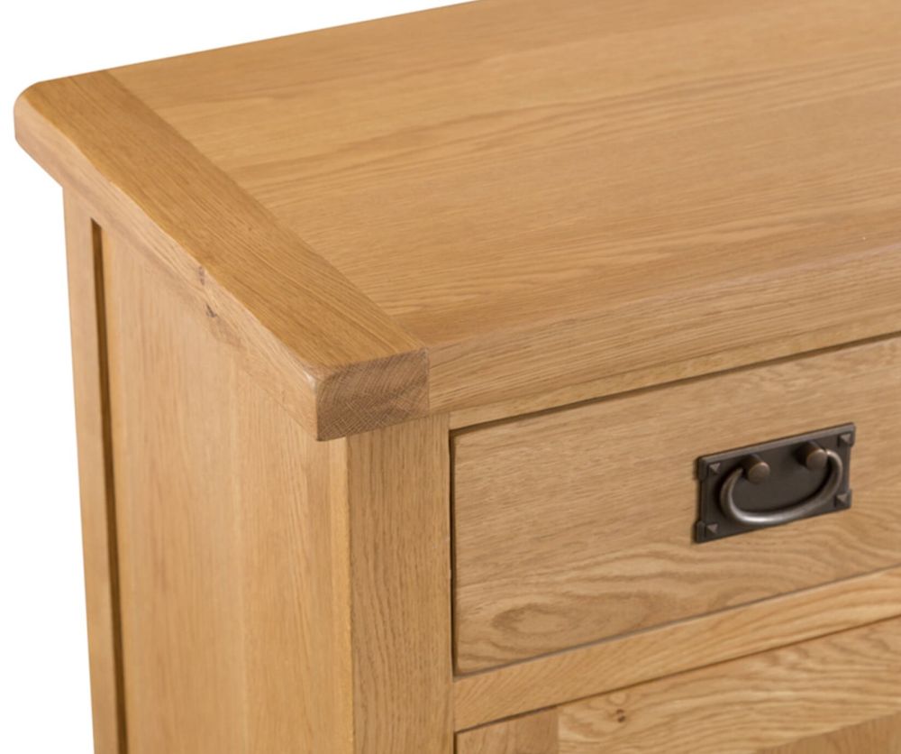 FD Essential Coventry Small 2 Door 1 Drawer Sideboard