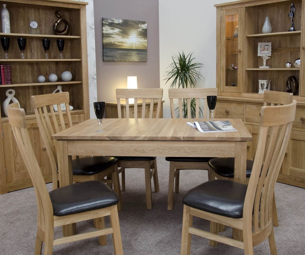 Homestyle GB Opus Oak Extending Dining Table
