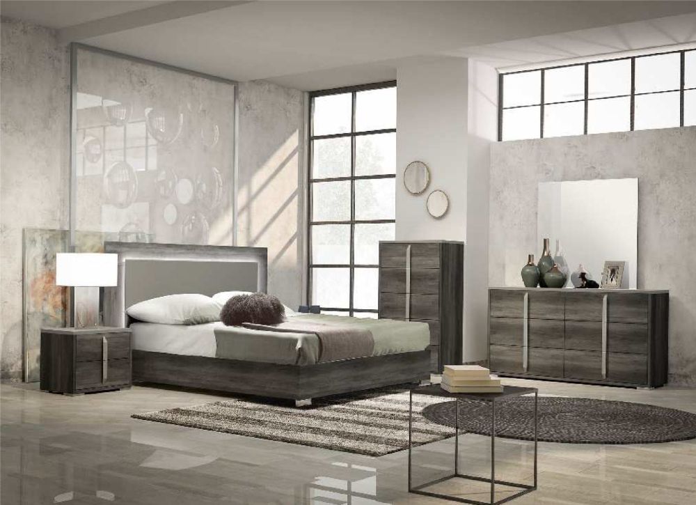 Tuttomobili Ava Grey Italian Bedroom Set