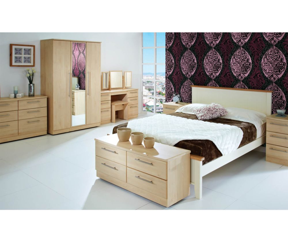 Welcome Furniture Sherwood Wooden 2ft6in Plain Midi Wardrobe