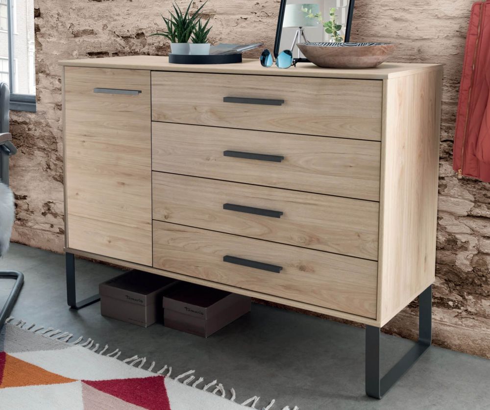 Wiemann Brussels 4 Drawer Chest with Metal Angled Feet - W 141cm